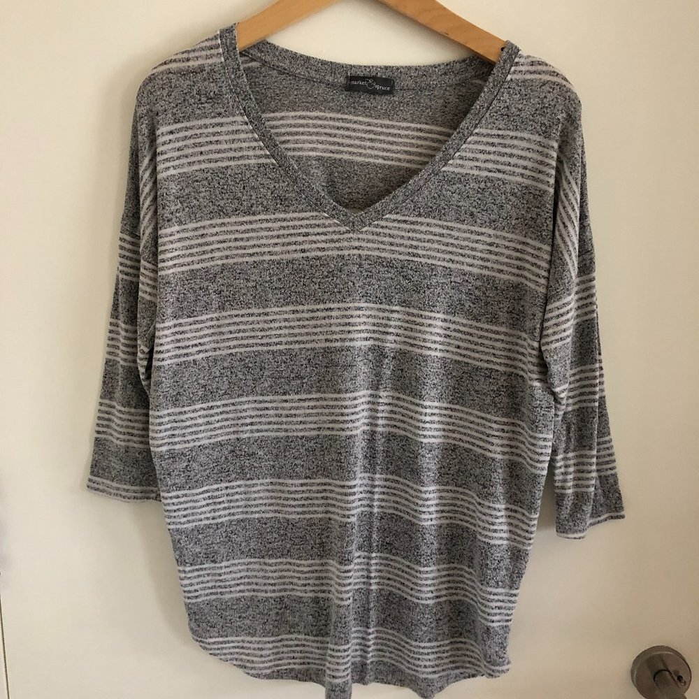 Market & Spruce Grey/White Stripe Knit Top, Size Medium